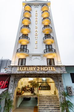 Luxury 2 Hotel